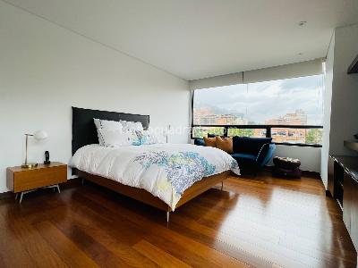 Apartamento de 3 alcobas en venta en Chico Reservado, Bogotá, 263 m² · foto 18 de 20