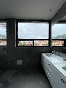 Apartamento de 3 alcobas en venta en Chico Reservado, Bogotá, 263 m² · foto 19 de 20