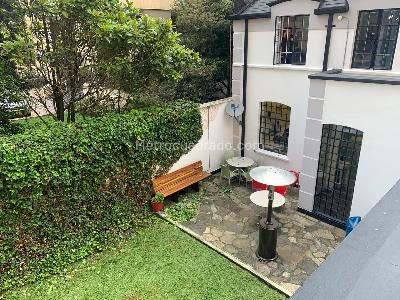Casa de 5 alcobas en venta en Rosales Bellavista, Bogotá, 595 m² · foto 8 de 11