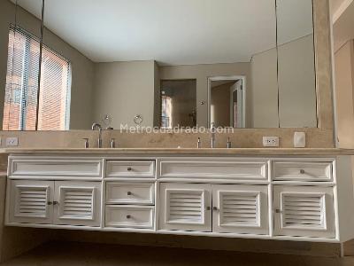 Apartamento en venta en Chico, Bogotá · foto 19 de 19