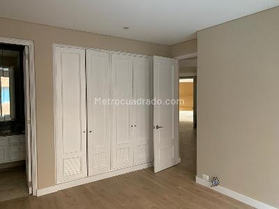 Apartamento en venta en Chico, Bogotá · foto 12 de 19