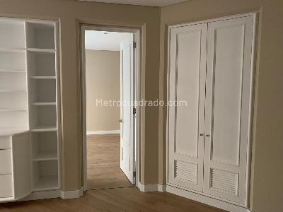 Apartamento en venta en Chico, Bogotá · foto 14 de 19
