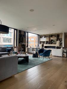 Apartamento de 3 alcobas en venta en Chico Museo, Bogotá, 342 m² · foto 2 de 19