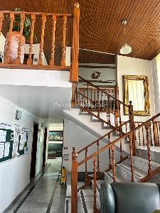 Casa de 5 alcobas en venta en Nueva Autopista Los Cedros, Bogotá, 395 m² · foto 7 de 16