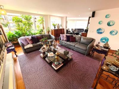 Apartamento en venta en La Carolina, Bogotá · foto 2 de 16