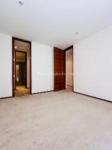 Apartamento en venta en Los Rosales, Bogotá · foto 11 de 17