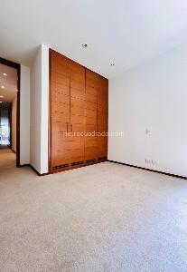 Apartamento en venta en Los Rosales, Bogotá · foto 12 de 17
