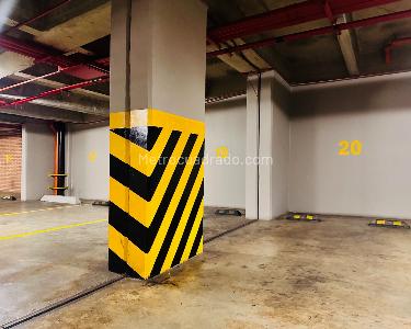 Apartamento en venta en Los Rosales, Bogotá · foto 16 de 17