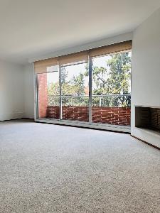 Apartamento en venta en Los Rosales, Bogotá · foto 3 de 17