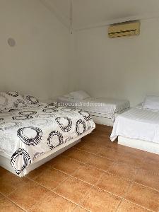 Casa de 5 alcobas en venta en Condominio Campestre El Peñón, Girardot, 302 m² · foto 5 de 20