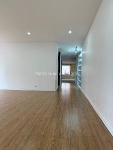 Apartamento de 3 alcobas en arriendo en Rosales Bellavista, Bogotá, 263 m² · foto 7 de 19