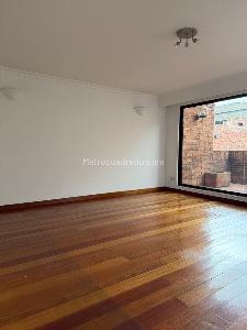 Apartamento de 4 alcobas en venta en Los Rosales, Bogotá, 280 m² · foto 12 de 12