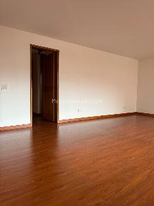 Apartamento de 4 alcobas en venta en Los Rosales, Bogotá, 280 m² · foto 5 de 12