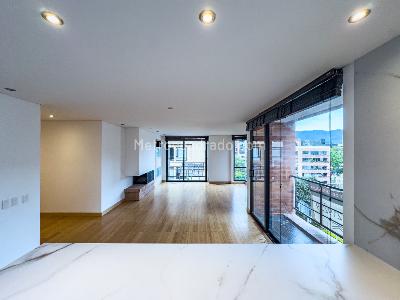 Apartamento de 3 alcobas en venta en Parque Del Virrey, Bogotá, 168 m² · foto 9 de 20