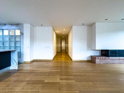 Apartamento de 3 alcobas en venta en Parque Del Virrey, Bogotá, 168 m² · foto 8 de 20