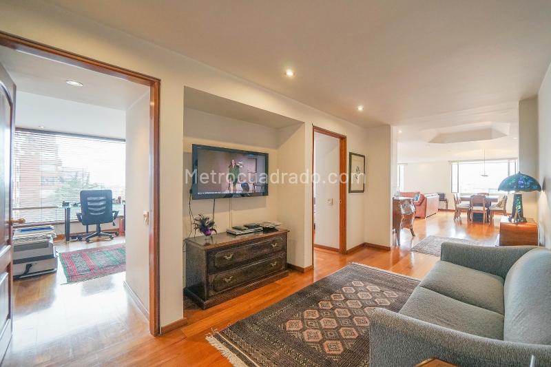 Apartamento en Arriendo, LOS ROSALES EMAUS, Bogotá D.C. - Ansicht 5