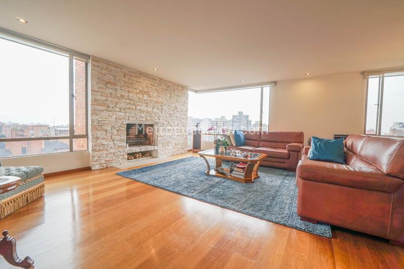Apartamento en Arriendo, LOS ROSALES EMAUS, Bogotá D.C. - Mehr