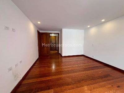 Apartamento en venta en Los Rosales, Bogotá · foto 13 de 18