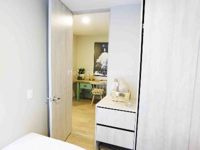 Apartamento de 3 alcobas en venta en Americas Occidental, Bogotá, 74 m² · foto 13 de 19