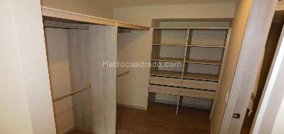 Apartamento en venta en Americas Occidental, Bogotá · foto 3 de 16
