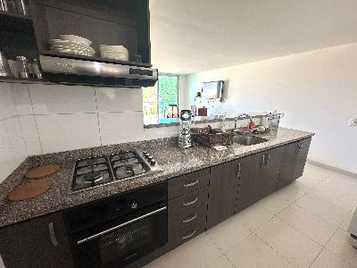 Apartamento en venta en Rodadero, Santa Marta · foto 5 de 20