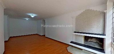 Apartamento de 3 alcobas en venta en Gratamira Campestre, Bogotá, 68 m² · foto 2 de 20
