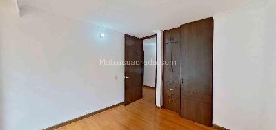 Apartamento de 3 alcobas en venta en Gratamira Campestre, Bogotá, 68 m² · foto 5 de 20