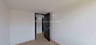 Apartamento de 3 alcobas en venta en El Porvenir, Funza, 47 m² · foto 4 de 20