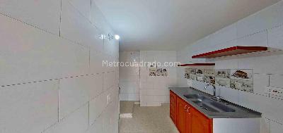 Apartamento de 3 alcobas en venta en Cuidad Verde, Soacha, 53 m² · foto 6 de 17