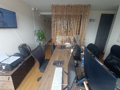 Apartamento en venta en Primavera, Bogotá · foto 2 de 20