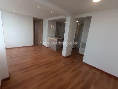 Apartamento en venta en Puente Aranda, Bogotá · foto 3 de 16