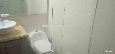 Apartamento de 2 alcobas en venta en El Remanso, Mosquera, 73 m² · foto 9 de 10