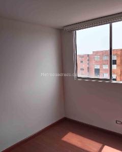 Apartamento en venta en La Cumbre, Mosquera · foto 2 de 9