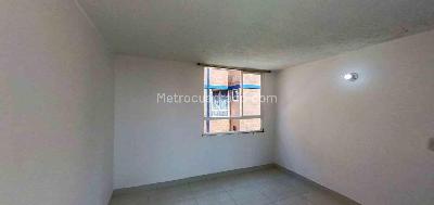 Apartamento de 2 alcobas en venta en Verbenal, Bogotá, 43 m² · foto 9 de 20