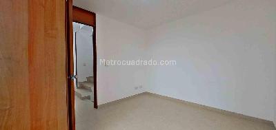 Casa de 3 alcobas en venta en La Chaguya, Funza, 71 m² · foto 3 de 20