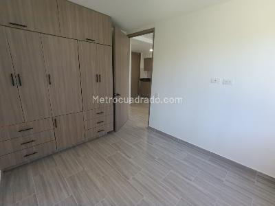 Apartamento de 1 alcoba en venta en Prado Veraniego, Bogotá, 34 m² · foto 14 de 20