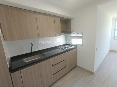 Apartamento de 1 alcoba en venta en Prado Veraniego, Bogotá, 34 m² · foto 5 de 20