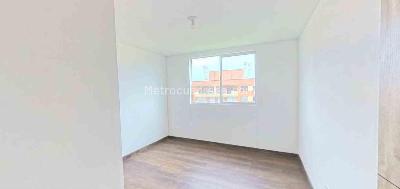 Apartamento de 3 alcobas en venta en Reserva Del Sol, Mosquera, 77 m² · foto 8 de 20