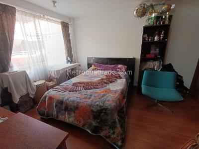 Casa de 4 alcobas en venta en Hayuelos, Bogotá, 108 m² · foto 12 de 20