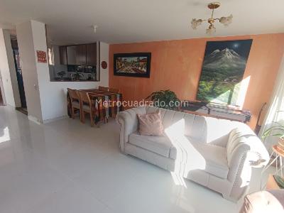 Casa de 4 alcobas en venta en Hayuelos, Bogotá, 108 m² · foto 6 de 20