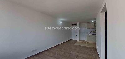 Apartamento en venta en Los Naranjos, Bogotá · foto 2 de 18