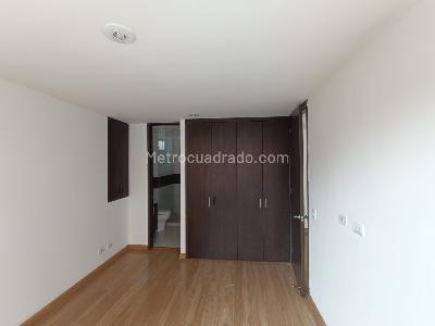 Apartamento en venta en Bella Suiza, Bogotá · foto 8 de 16