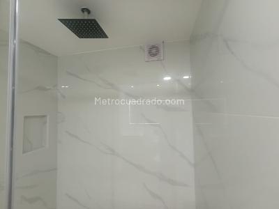 Apartamento en arriendo en Fontibon, Bogotá · foto 8 de 19