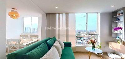Apartamento de 3 alcobas en venta en Fontibon San Pablo, Bogotá, 38 m² · foto 2 de 20