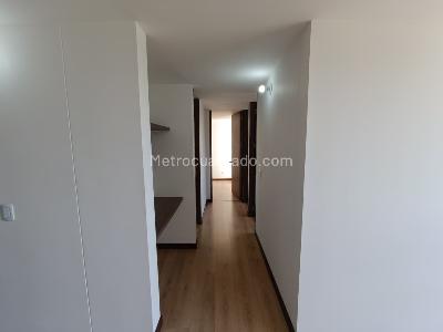 Apartamento en arriendo en Gran Granada, Bogotá · foto 17 de 20