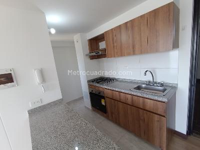 Apartamento en arriendo en Gran Granada, Bogotá · foto 6 de 20