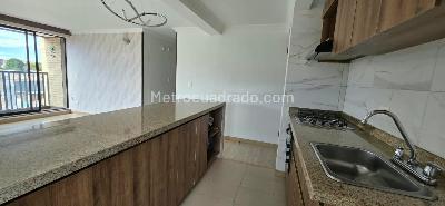 Apartamento de 3 alcobas en venta en Britalia Norte, Bogotá, 98 m² · foto 4 de 20
