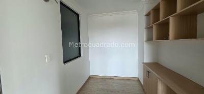 Apartamento de 3 alcobas en venta en Britalia Norte, Bogotá, 98 m² · foto 15 de 20