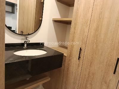 Apartaestudio en arriendo en Andes Norte, Bogotá, 27 m² · foto 6 de 17