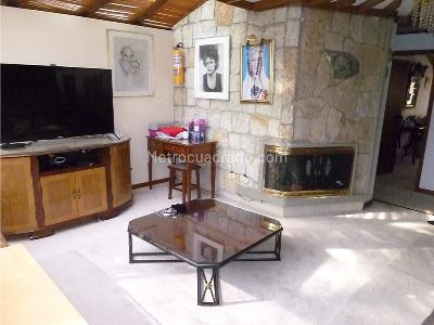 Casa de 4 alcobas en venta en Santa Paula, Bogotá, 410 m² · foto 7 de 20